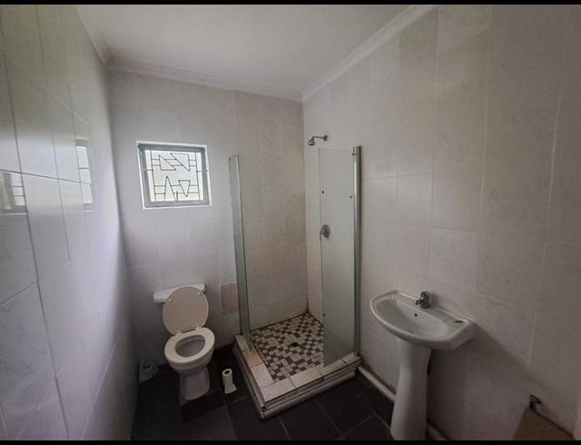 3 BEDROOM HOUSE FOR SALE IN CRAIGIEBURN